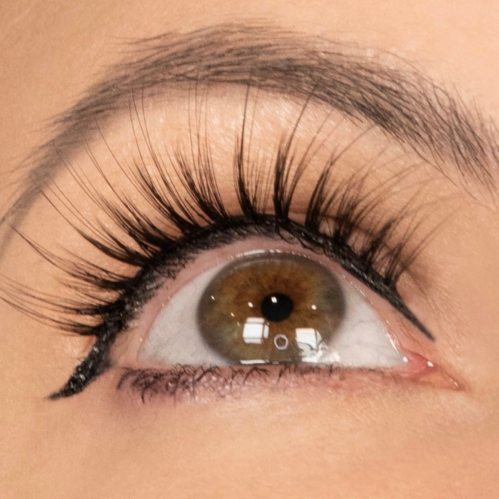 🔥3 for $20🔥🎄Tori Belle ICICLE Magnetude Magnetic Lashes🎄 - Picture 5 of 6